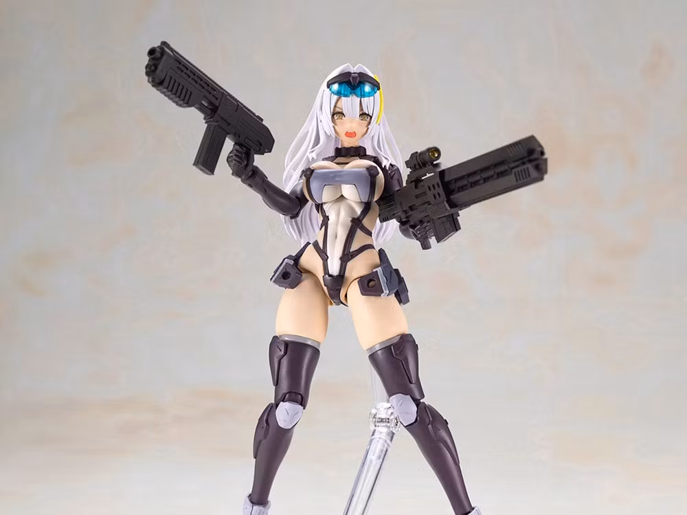 Front Mission Zenith Girl (Gray Ver.) Model Kit