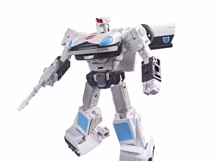The Transformers: The Movie Studio Series Deluxe Class Prowl Action Figure