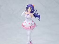 Love Live! School Idol Project KD Colle Nozomi Tojo (Bokutachi wa Hitotsu no Hikari Ver.) Figure