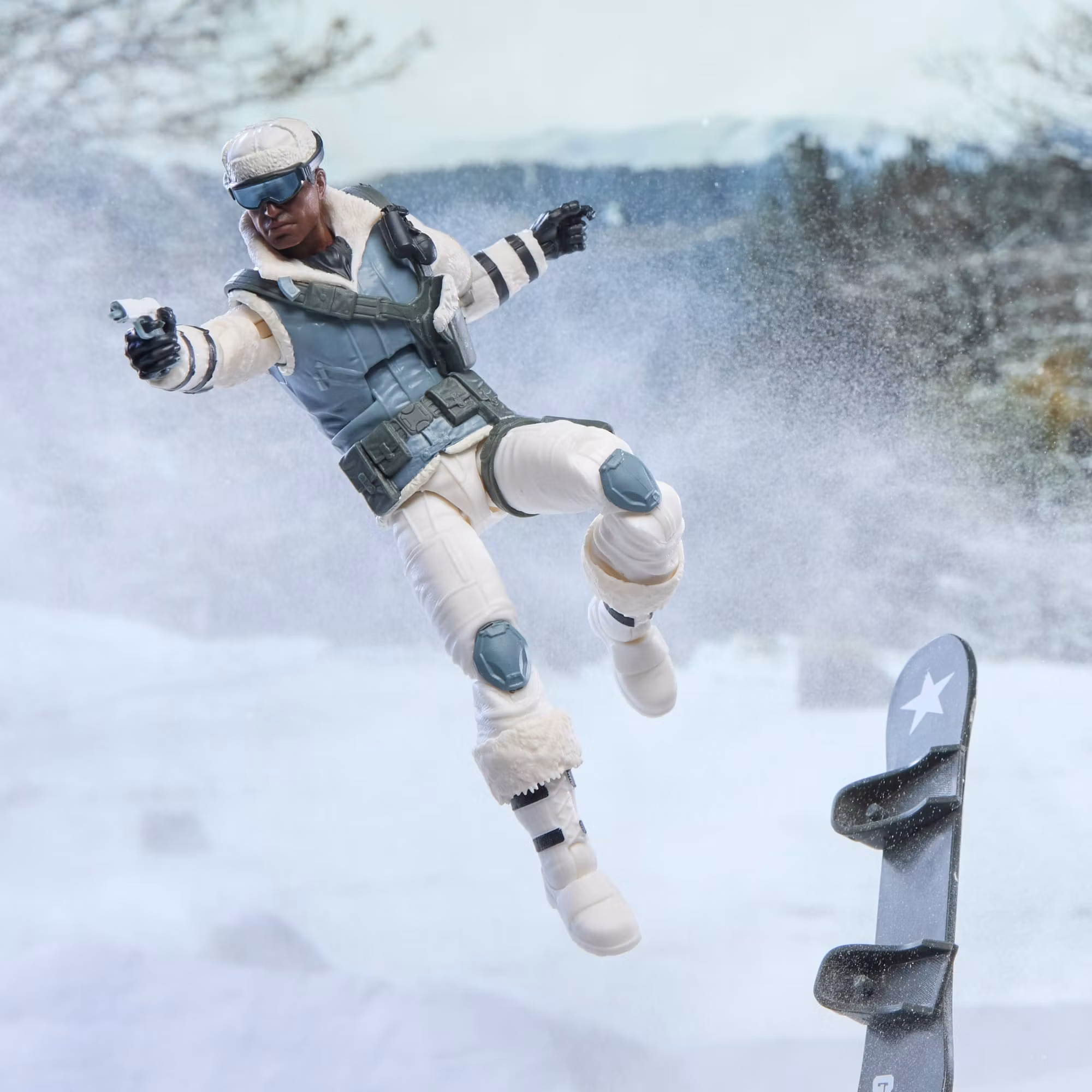 G.I. Joe Classified Series #207 Clifton "Iceberg" Nash Action Figure