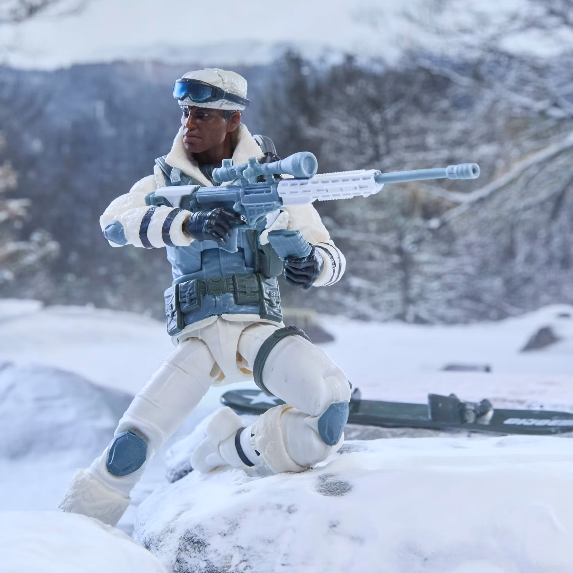 G.I. Joe Classified Series #207 Clifton "Iceberg" Nash Action Figure