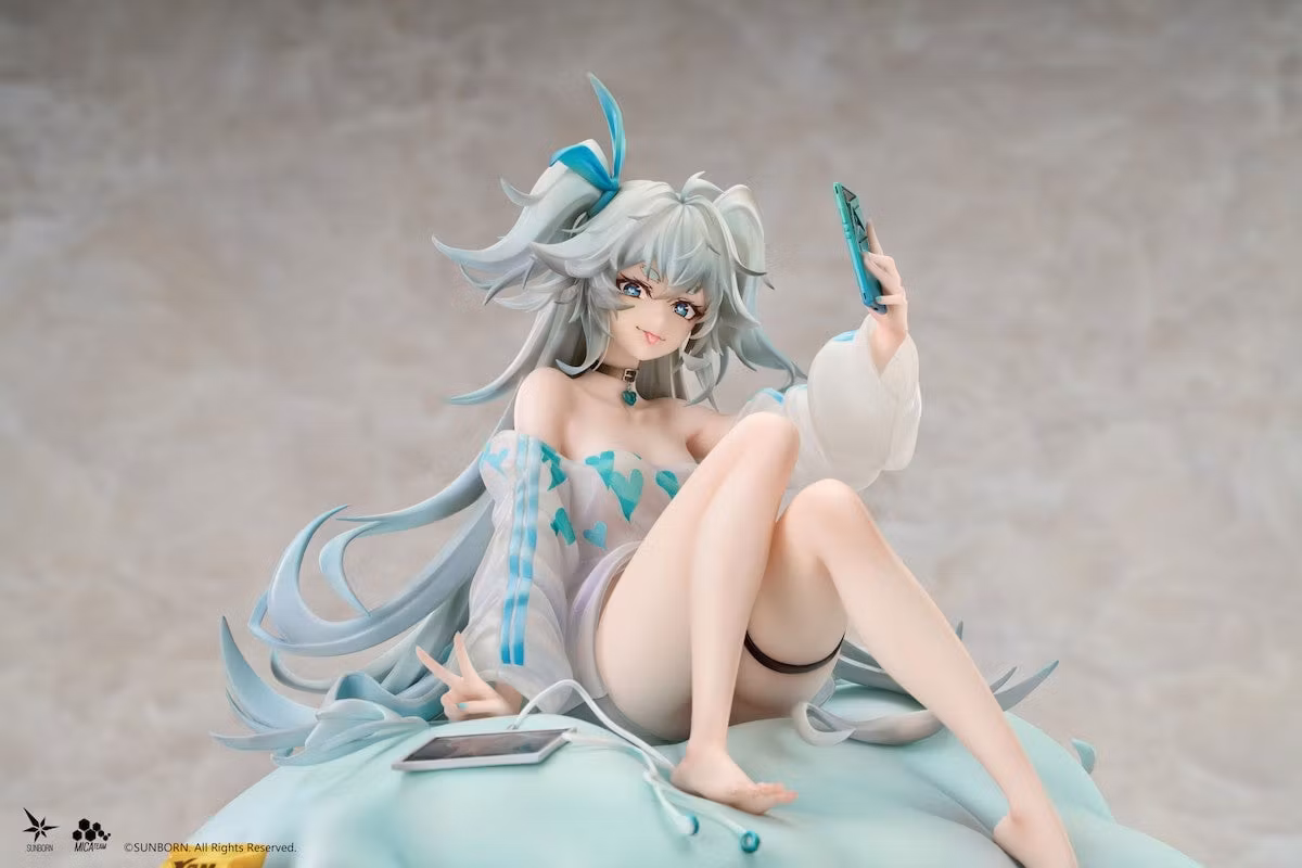 Girls' Frontline 2: Exilium Florence (Marvellous Herb Cake Ver.) 1/7 Scale Figure (With Bonus)