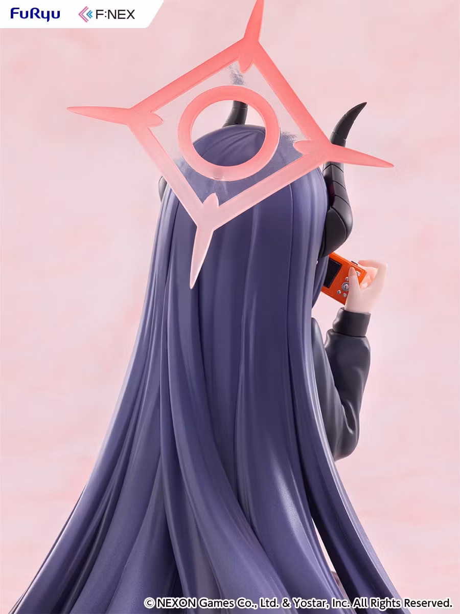 Blue Archive F:Nex Chiaki (Memorial Lobby Ver.) 1/7 Scale Figure