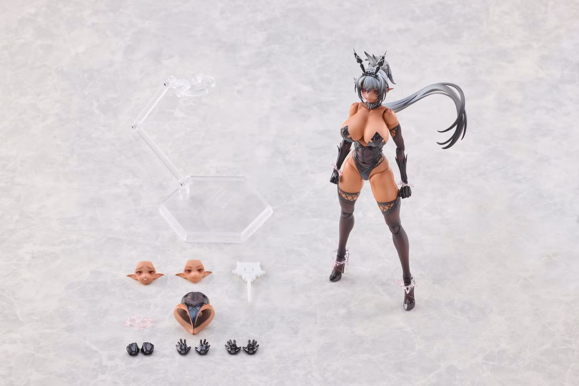 Galactic Series Gilnada 1/12 Scale Action Figure
