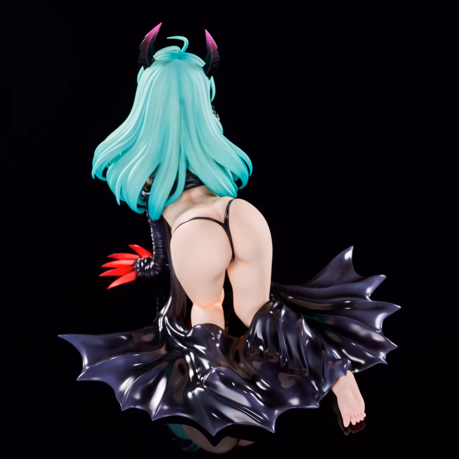 To Love-Ru Darkness Run Elsie Jewelria (Renewal Package Darkness Ver.) 1/6 Scale Figure