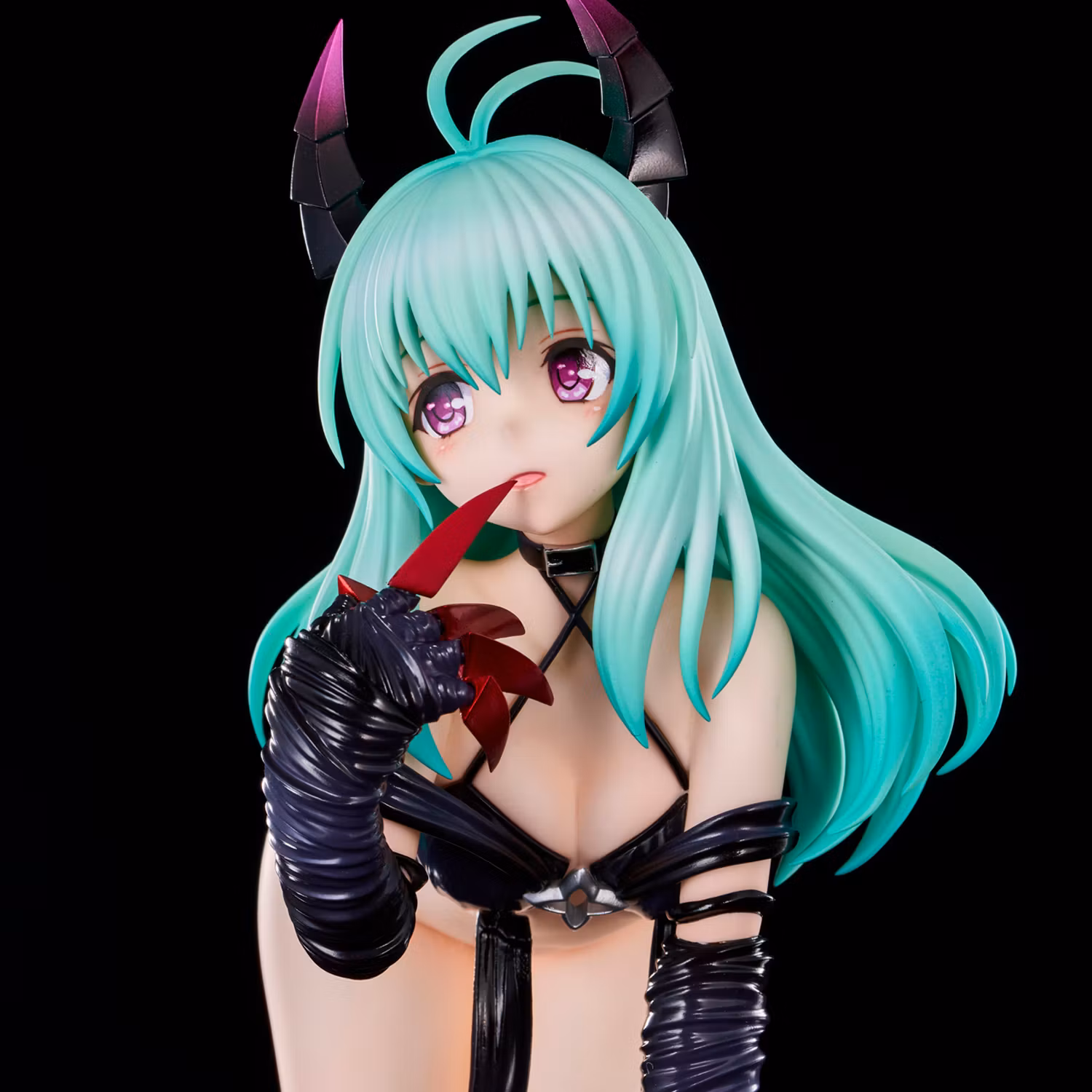 To Love-Ru Darkness Run Elsie Jewelria (Renewal Package Darkness Ver.) 1/6 Scale Figure
