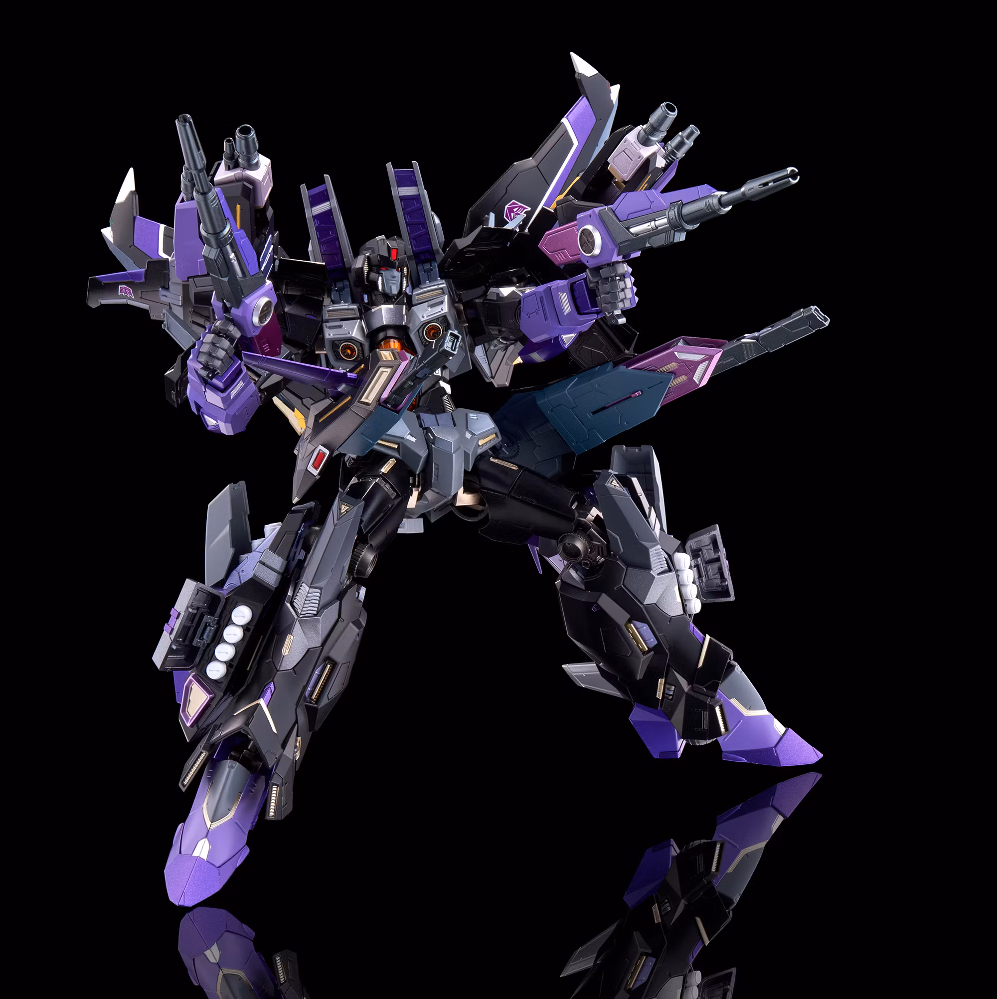 Transformers Kuro Kara Kuri Skywarp Action Figure
