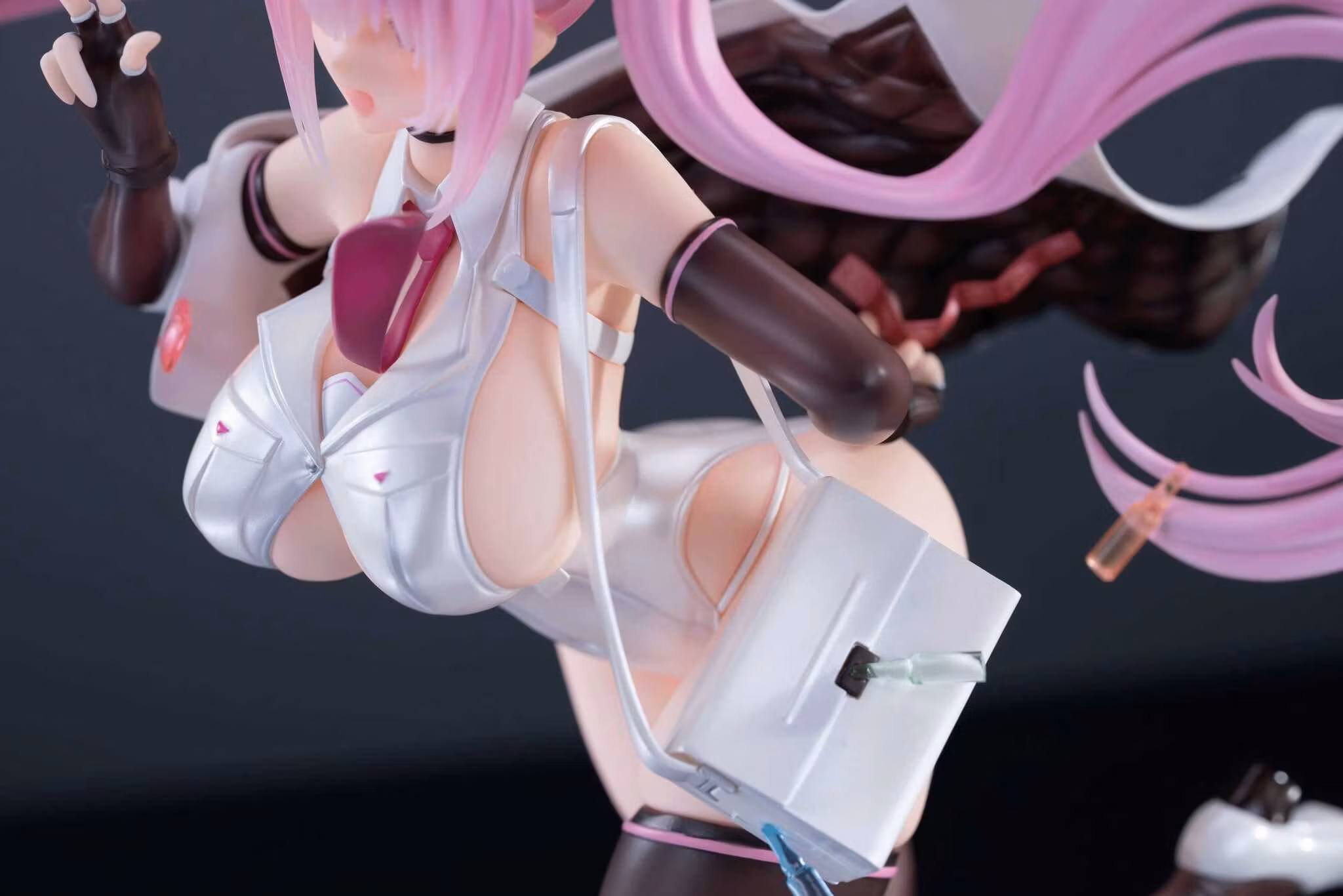 (18+) Won Illustration Etona 1/6 Scale Figure