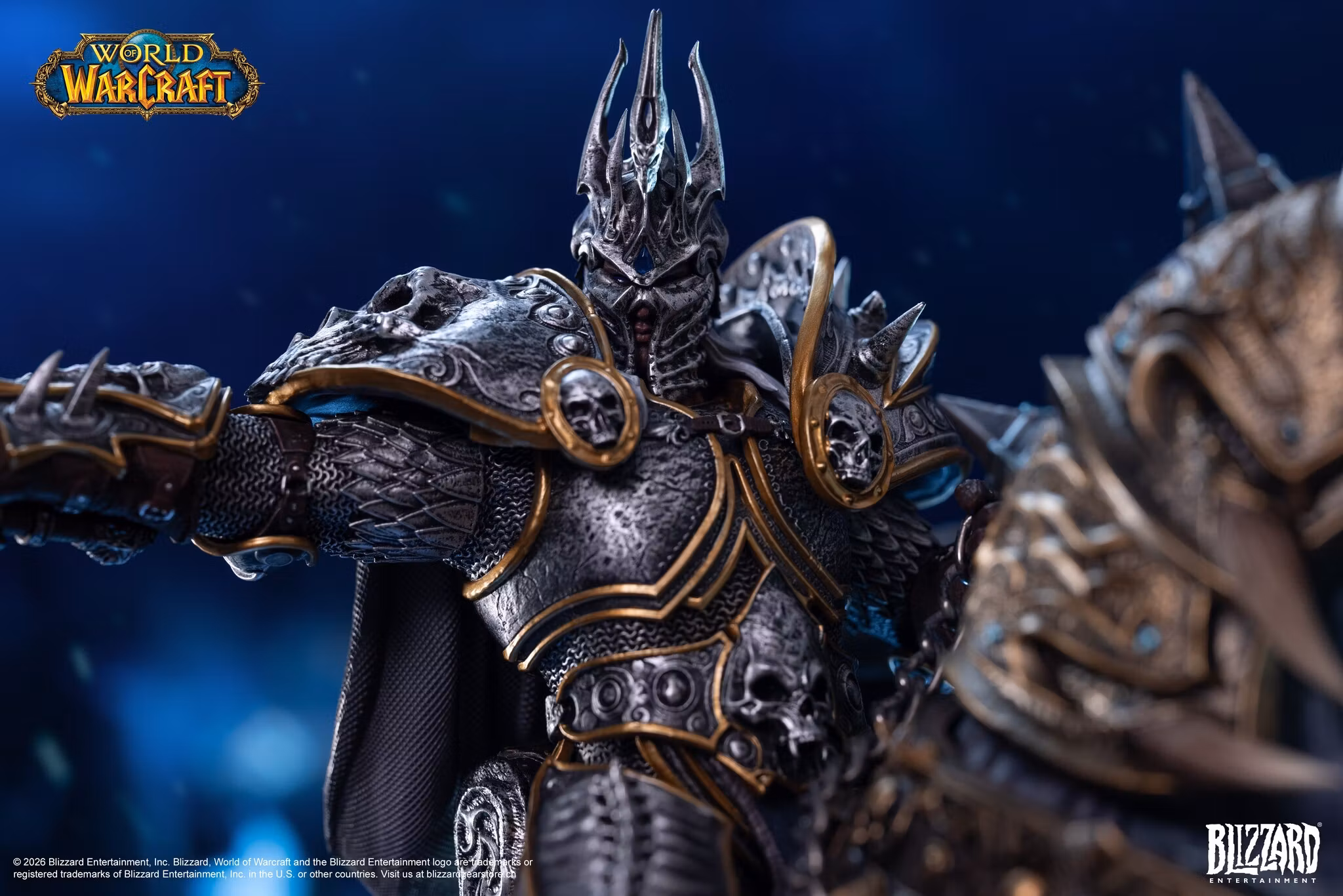 World of Warcraft The Lich King and Invincible 14-Inch Statue