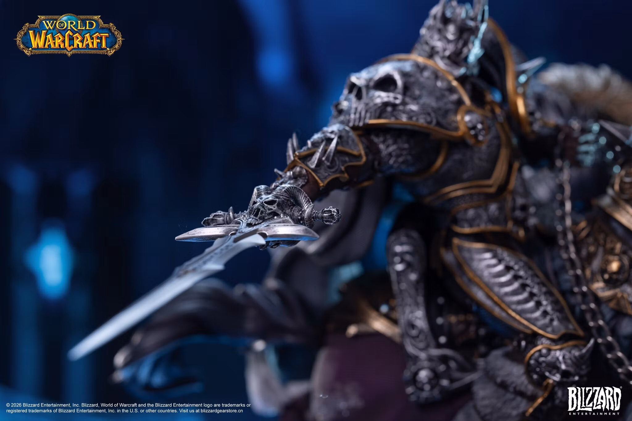 World of Warcraft The Lich King and Invincible 14-Inch Statue