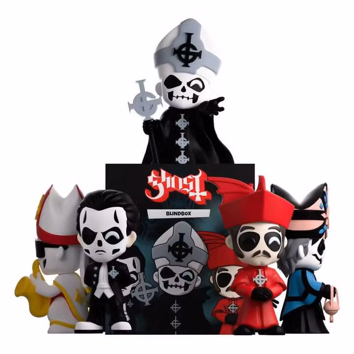 Ghost Box of 7 Random Figures