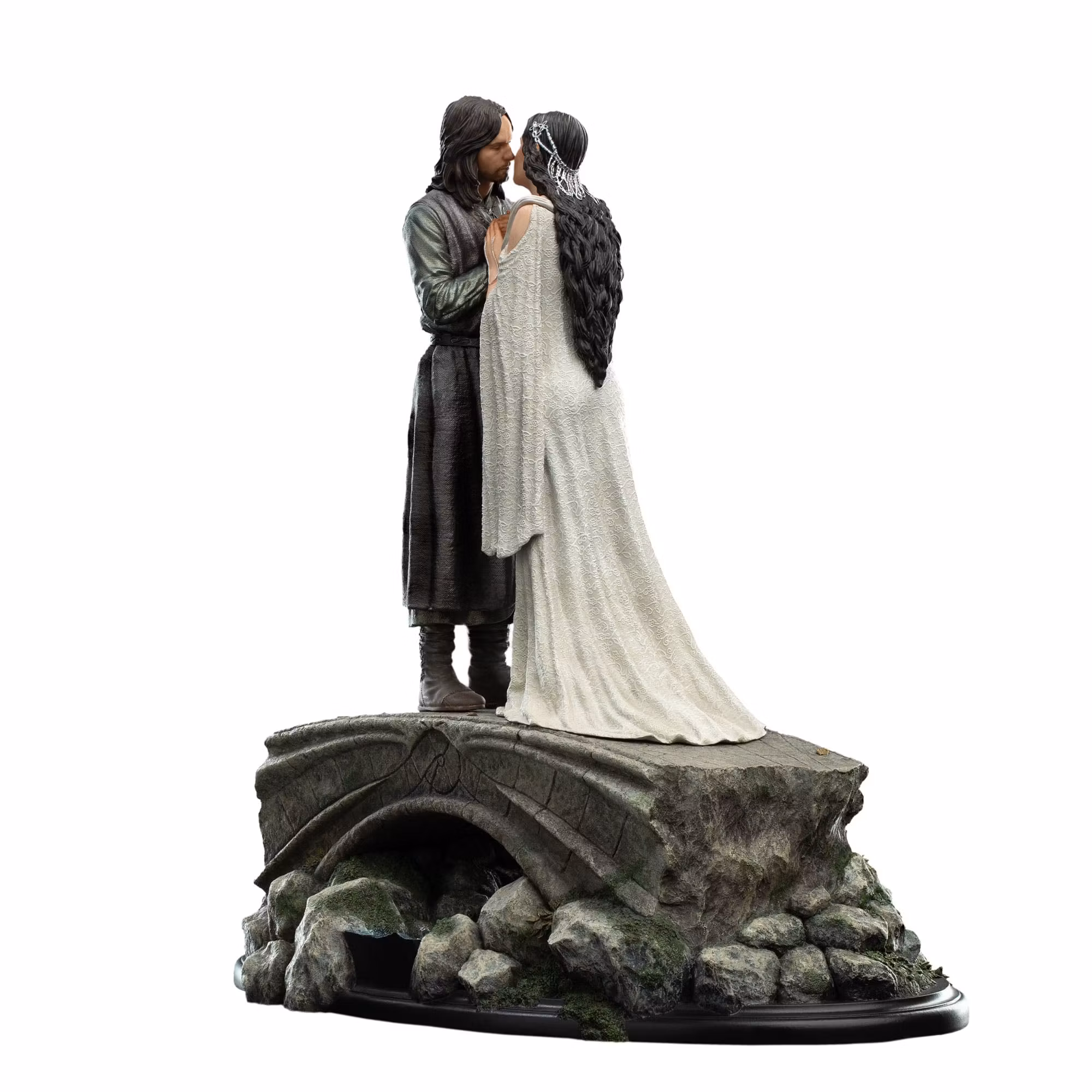 The Lord of the Rings Aragorn & Arwen Miniature Statue