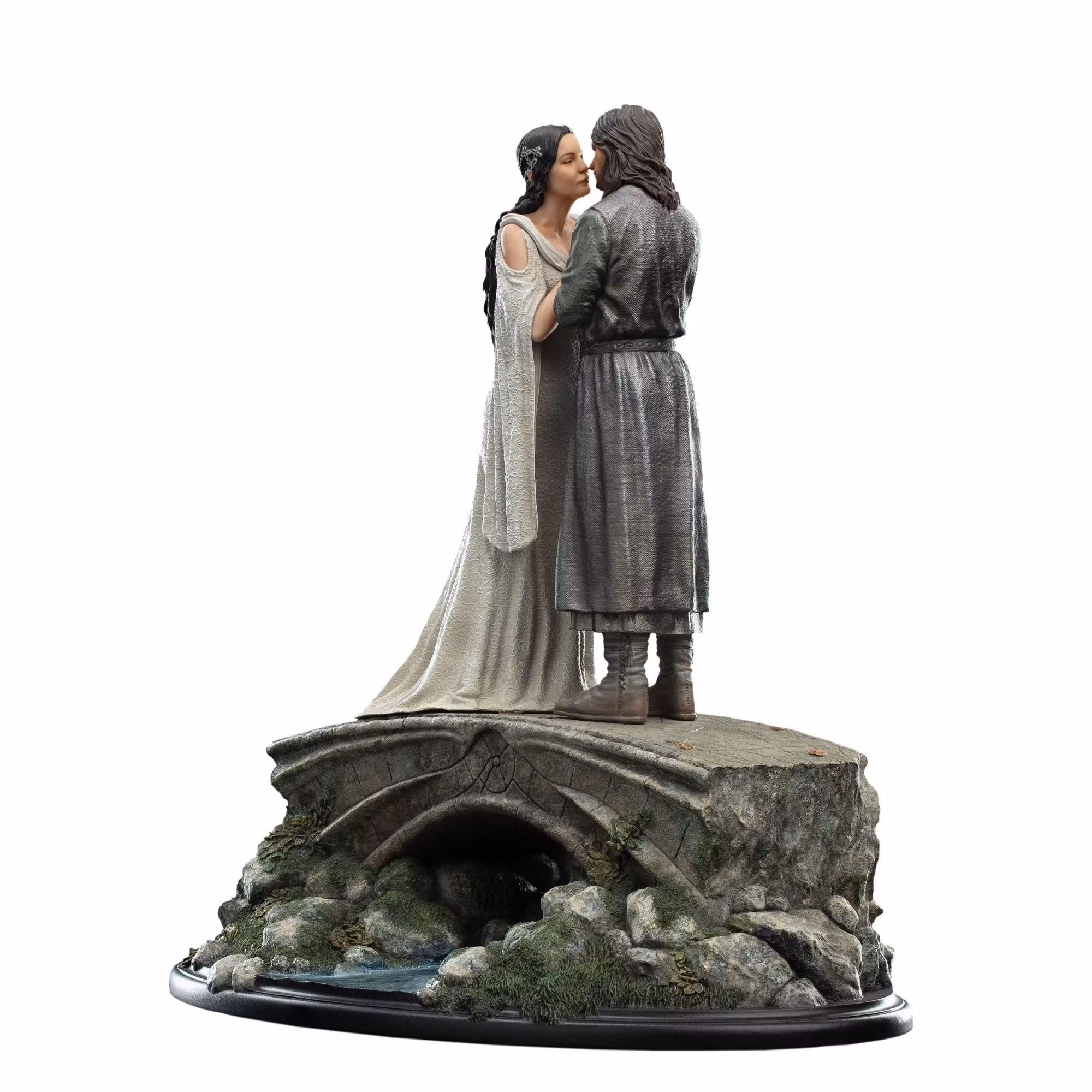 The Lord of the Rings Aragorn & Arwen Miniature Statue