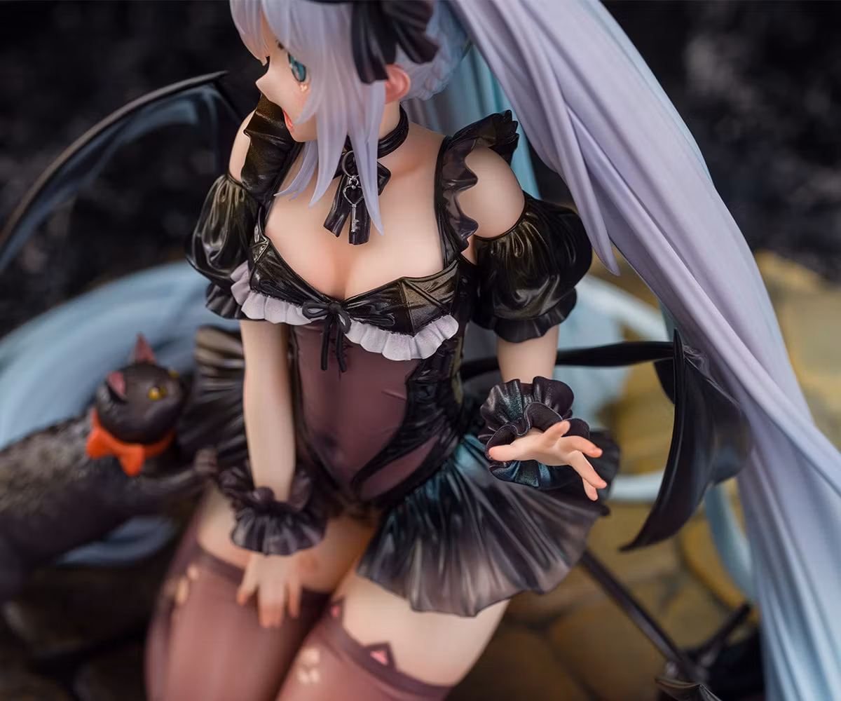 Azur Lane Janus (Fright-Night Scaredy-Cat Ver.) 1/7 Scale Figure
