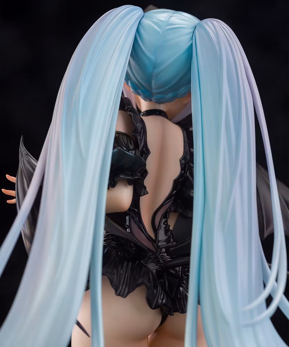Azur Lane Janus (Fright-Night Scaredy-Cat Ver.) 1/7 Scale Figure