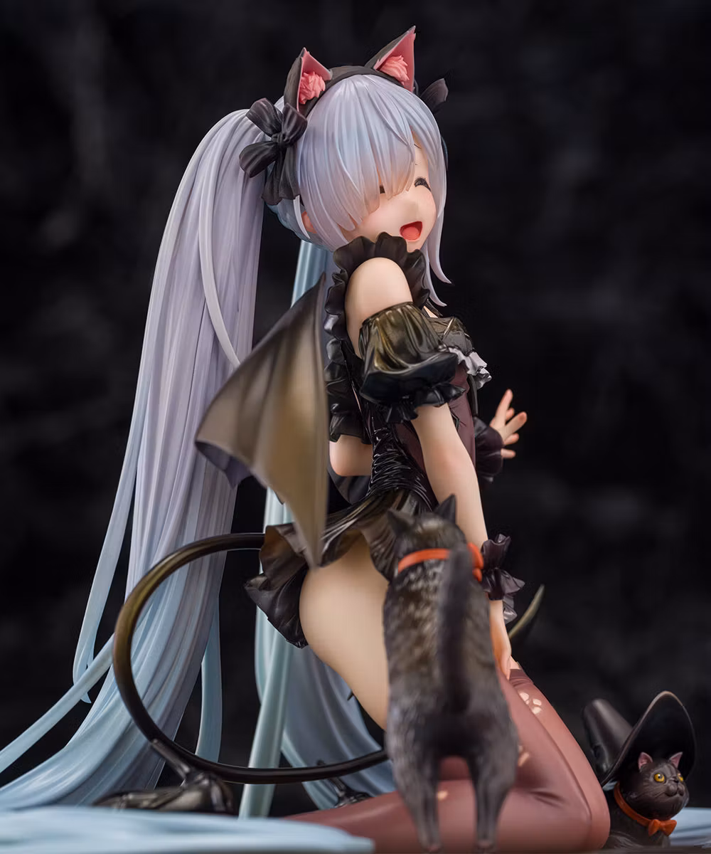 Azur Lane Janus (Fright-Night Scaredy-Cat Ver.) 1/7 Scale Figure