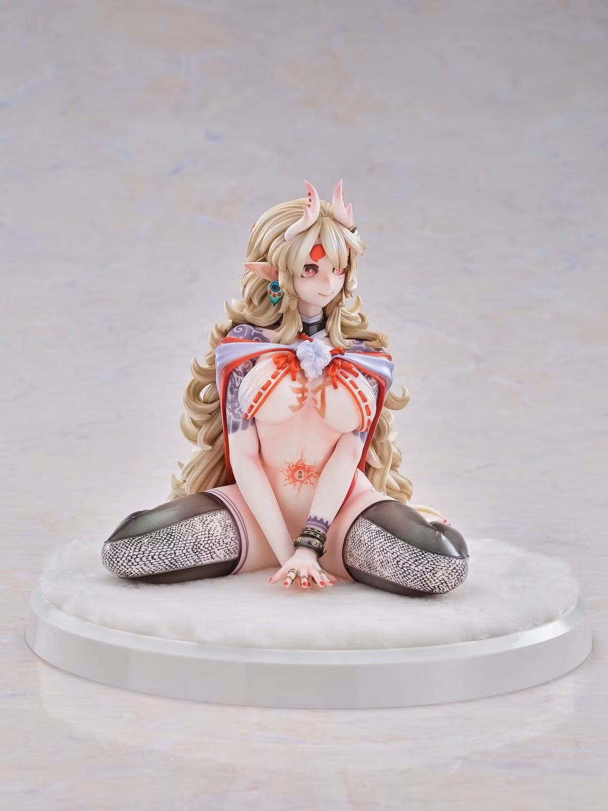(18+) Kirin Honne 1/6 Scale Figure