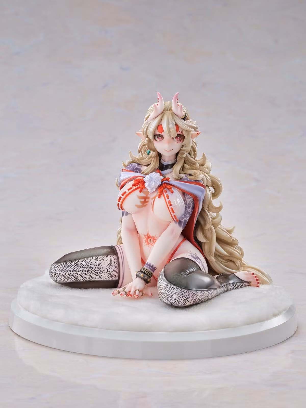 (18+) Kirin Honne 1/6 Scale Figure