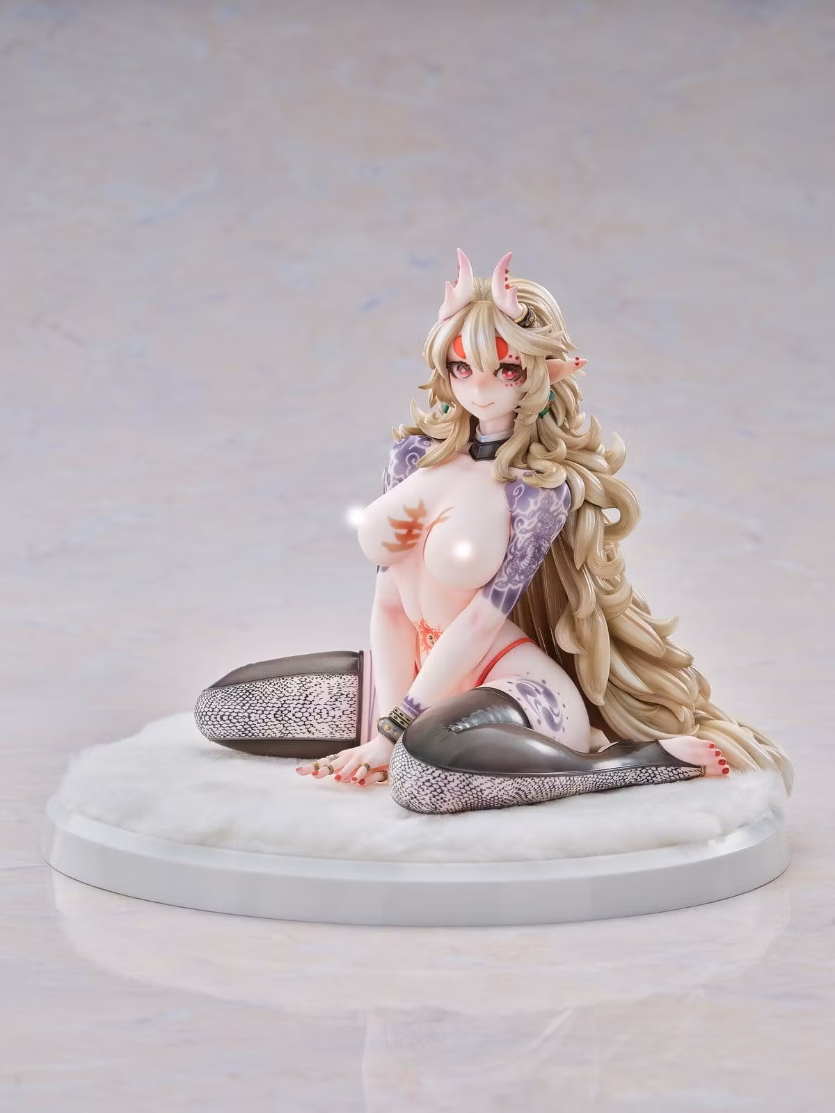 (18+) Kirin Honne 1/6 Scale Figure