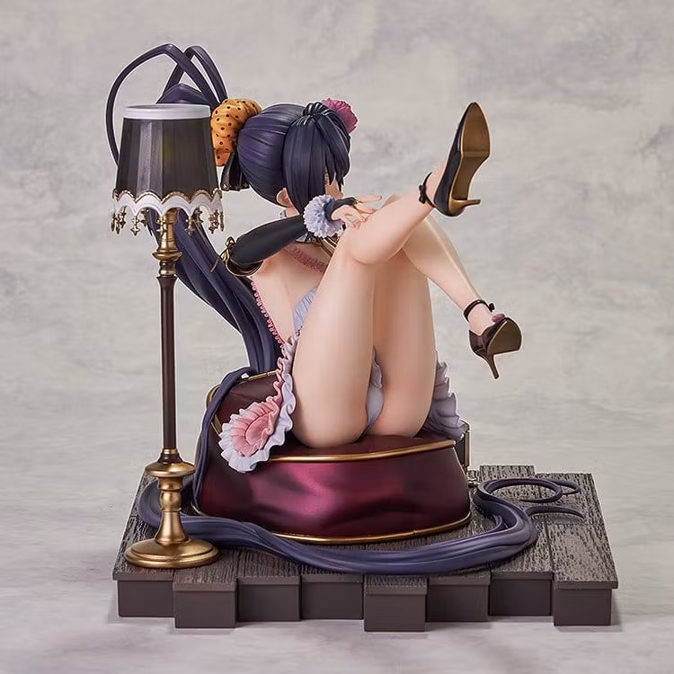 (18+) High School DxD Akeno Himejima (Light Novel 15th Anniversary Ver.) (Renewal Package Edition) 1/6.5 Scale Figure