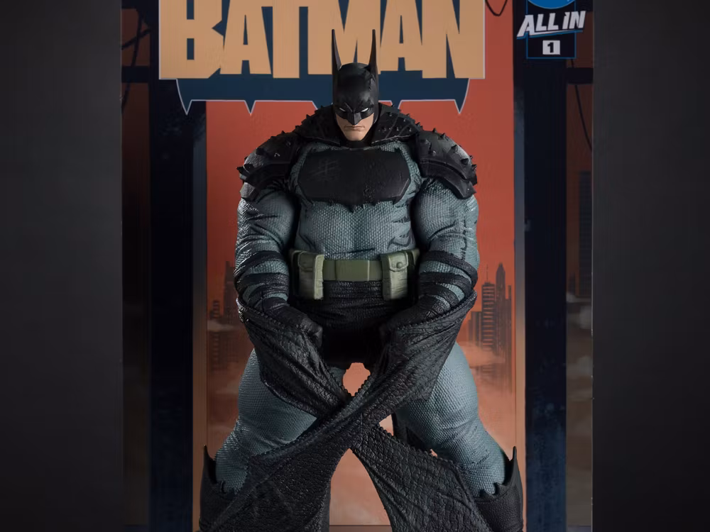 Absolute Batman #1 Batman 1/10 Scale Limited Edition Resin Statue (Nick Dragotta)