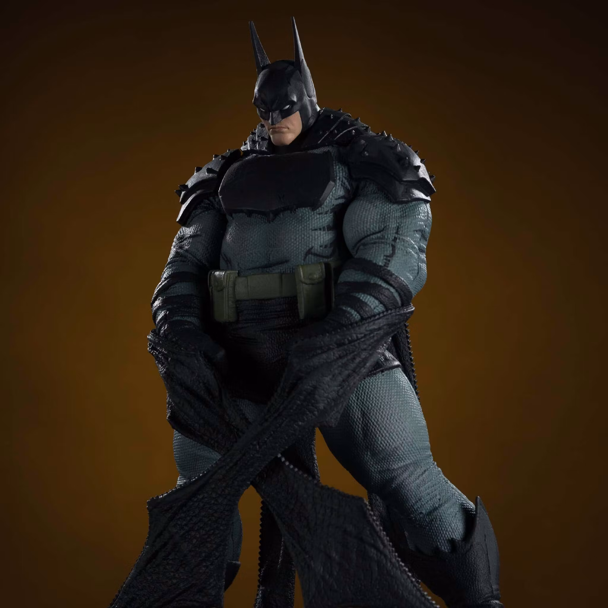 Absolute Batman #1 Batman 1/10 Scale Limited Edition Resin Statue (Nick Dragotta)