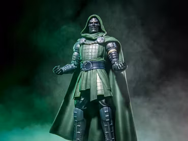 Avengers: Doomsday Marvel Legends Doctor Doom Action Figure