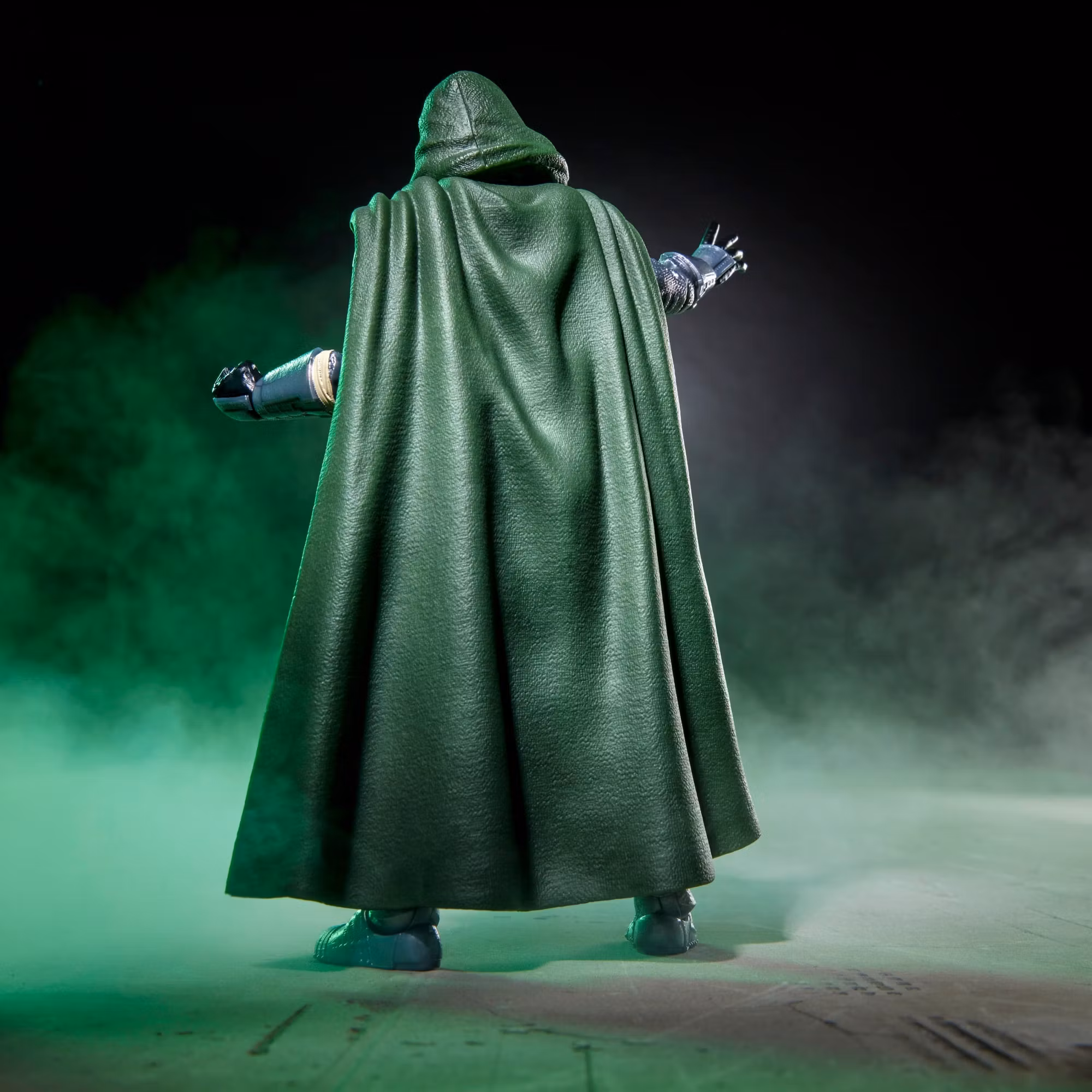 Avengers: Doomsday Marvel Legends Doctor Doom Action Figure