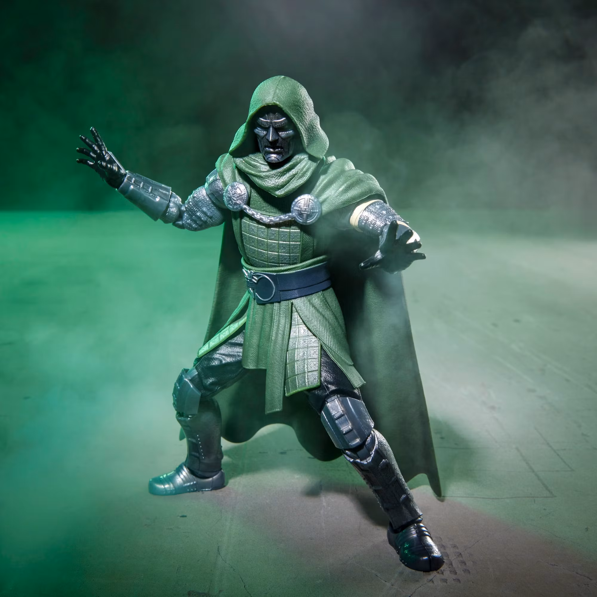 Avengers: Doomsday Marvel Legends Doctor Doom Action Figure