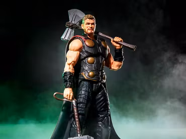 Avengers: Doomsday Marvel Legends Thor Action Figure