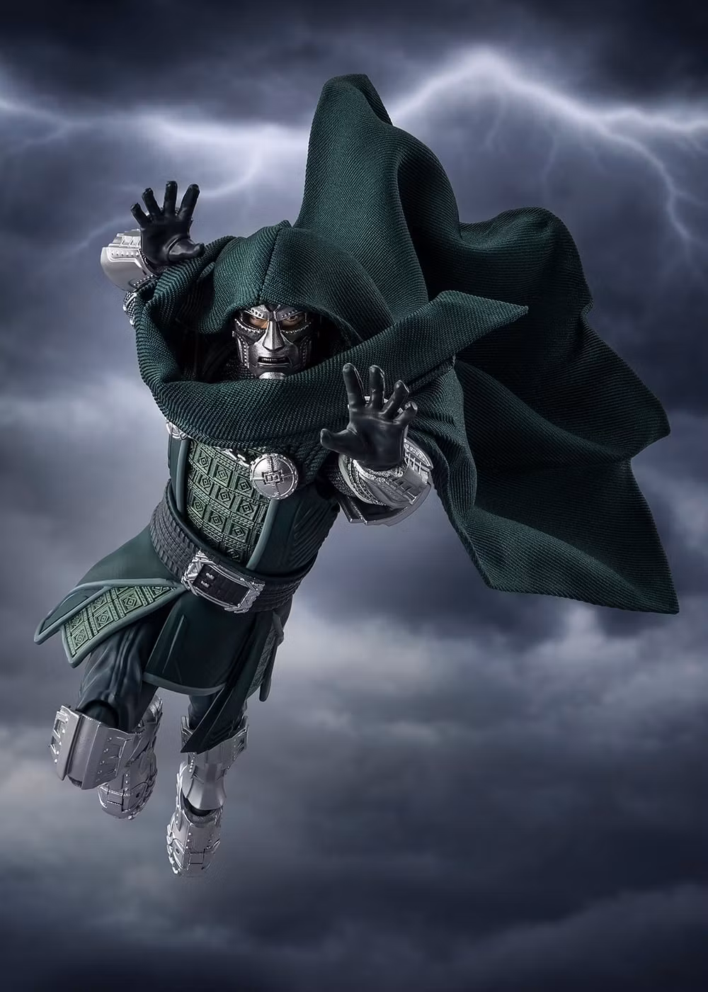 Avengers: Doomsday S.H.Figuarts Doctor Doom Action Figure