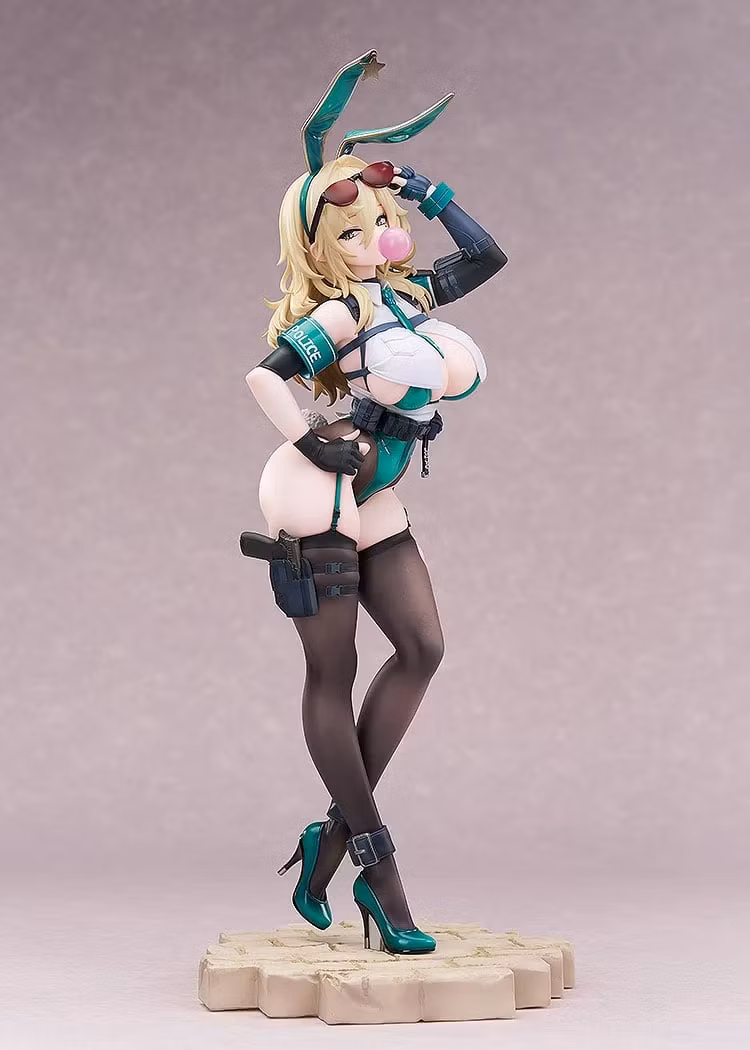 CheLA77 Illustration Bunny Cops_01 1/6 Scale Figure