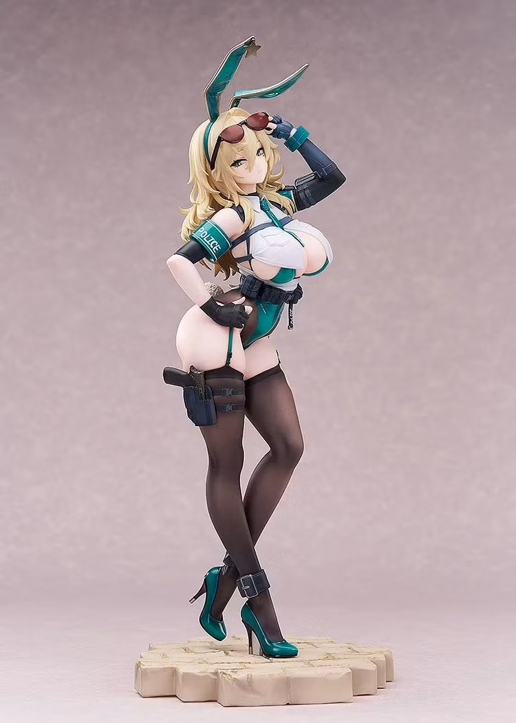 CheLA77 Illustration Bunny Cops_01 1/6 Scale Figure