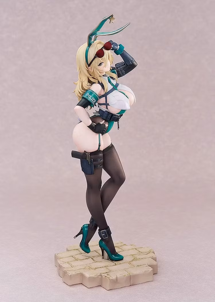 CheLA77 Illustration Bunny Cops_01 1/6 Scale Figure