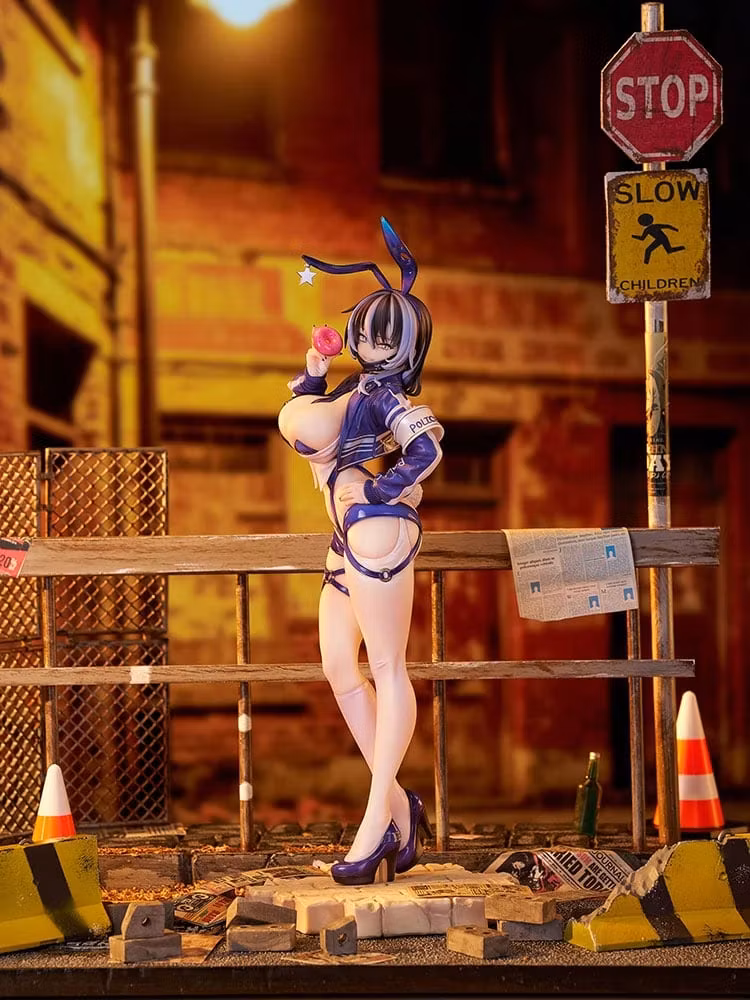 CheLA77 Illustration Bunny Cops_02 1/6 Scale Figure