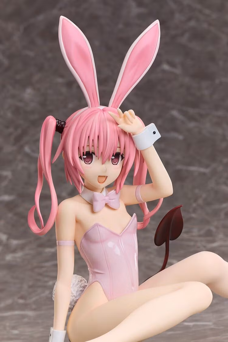 To Love-Ru Darkness B-Style Nana Astar Deviluke (Bare Leg Bunny Ver.) 1/4 Scale Figure
