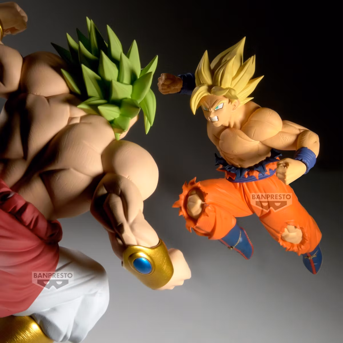Dragon Ball Z Match Makers Super Saiyan Goku (Vs Broly) Figure