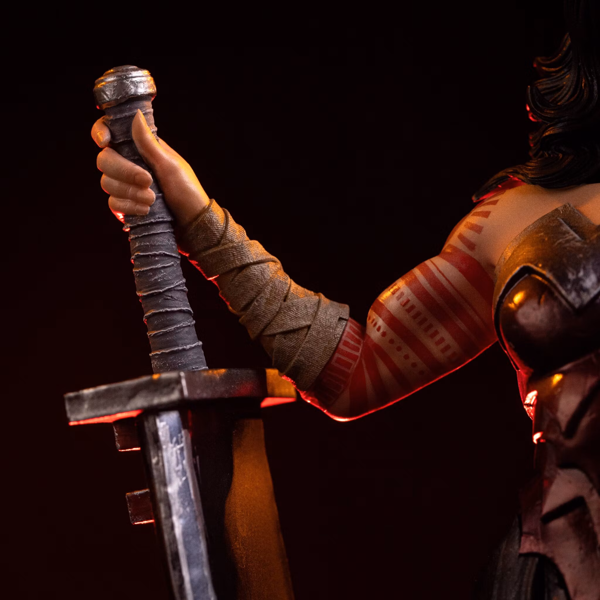 DC Comics Absolute Wonder Woman 1/10 Art Scale Statue