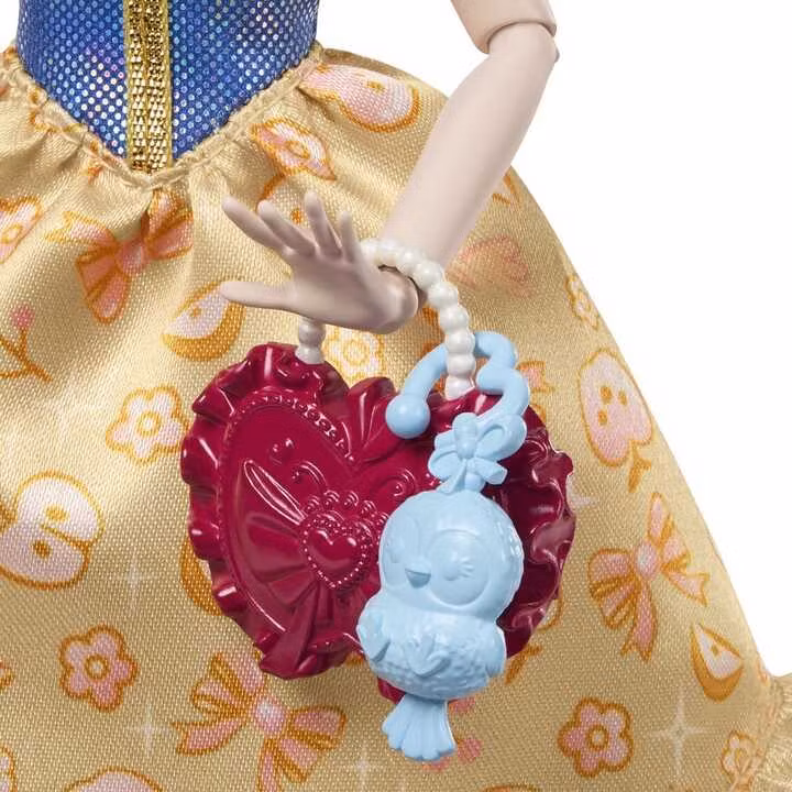 Disney Princess Doll Snow White