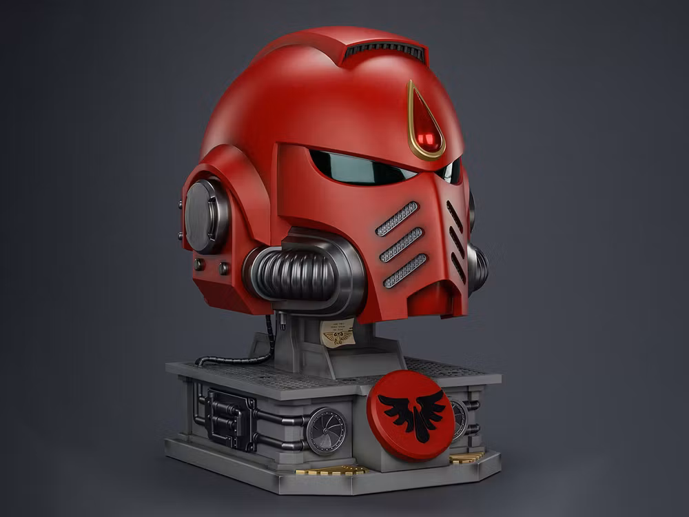 Warhammer 40,000 Blood Angels Mk X 1/1 Scale Helmet Replica with Display Stand