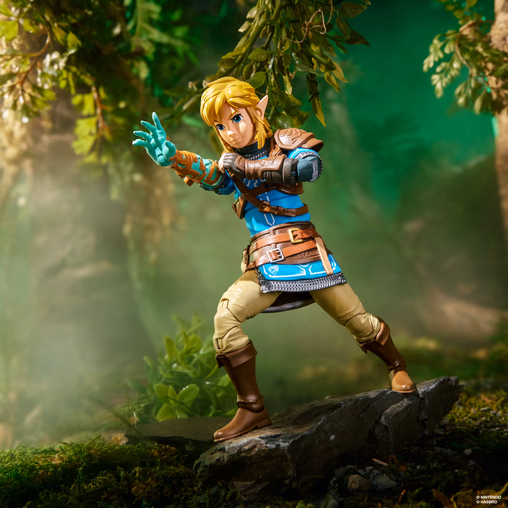 The Legend of Zelda: Tears of the Kingdom Heroes of Hyrule Link Action Figure