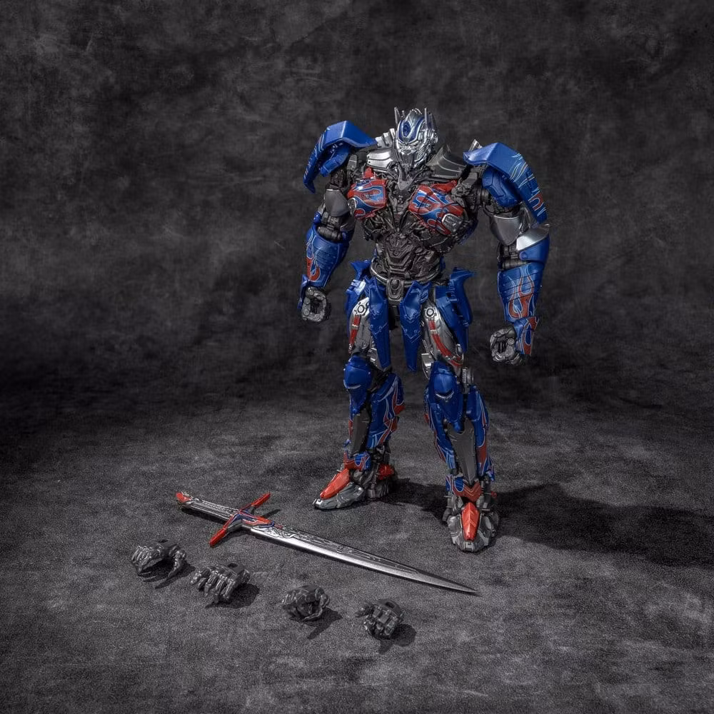 Transformers: The Last Knight AMK Series Plastic Model Kit Optimus Prime