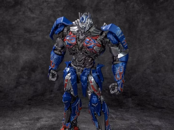 Transformers: The Last Knight AMK Series Plastic Model Kit Optimus Prime