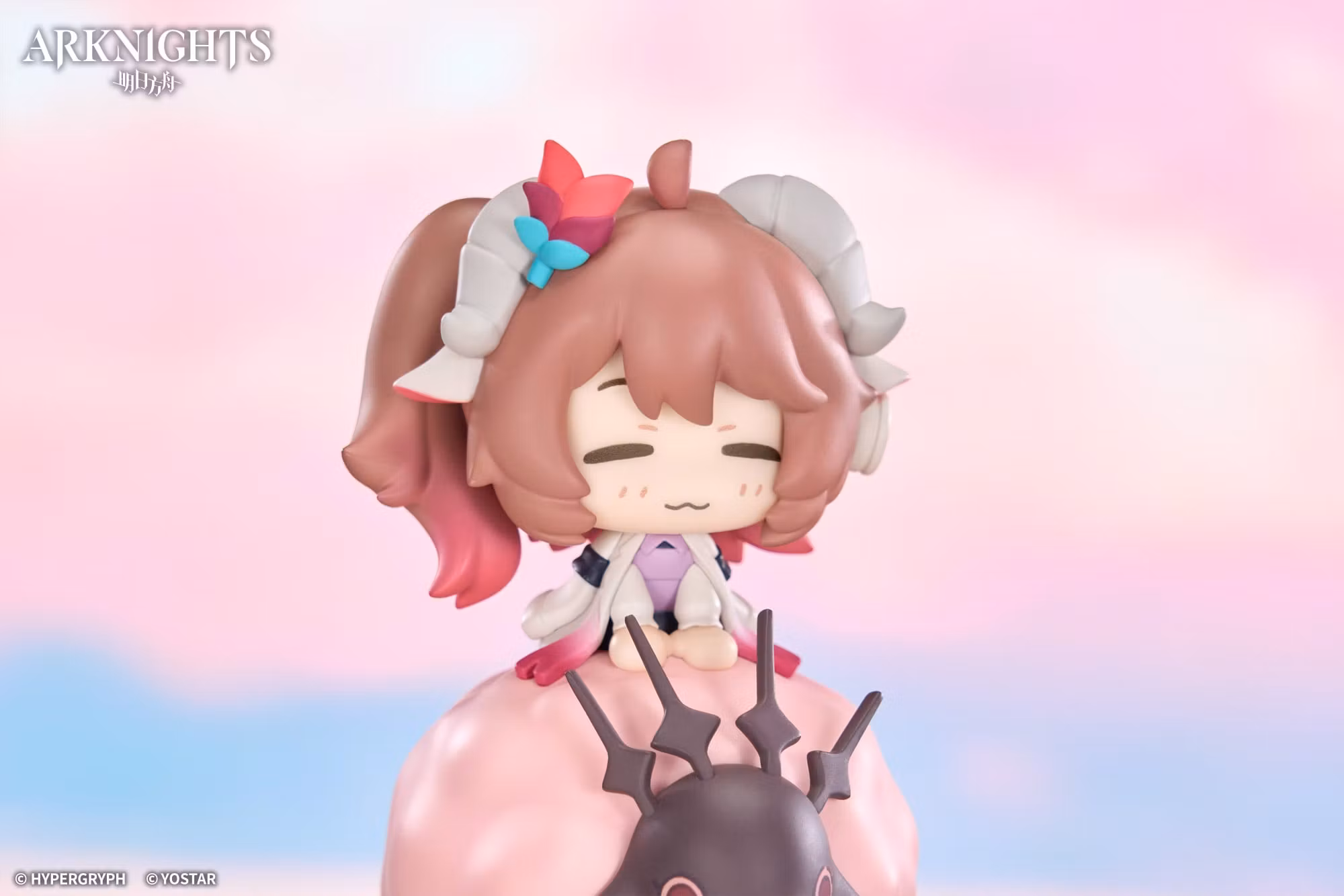 Arknights Happy Shake Eyjafjalla the Hvit Aska Springy Chibi Figure