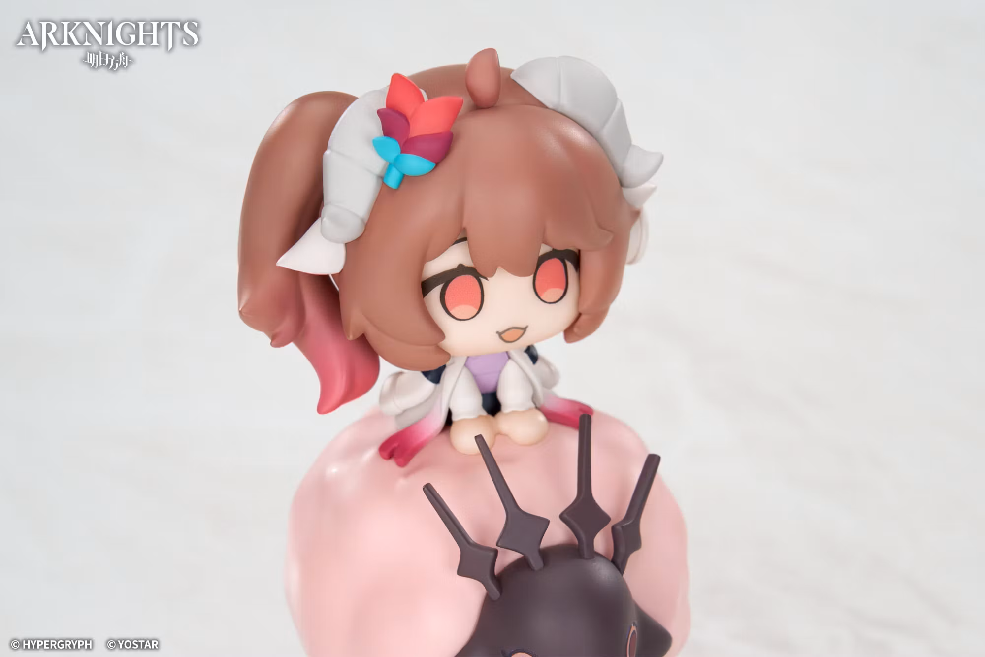 Arknights Happy Shake Eyjafjalla the Hvit Aska Springy Chibi Figure