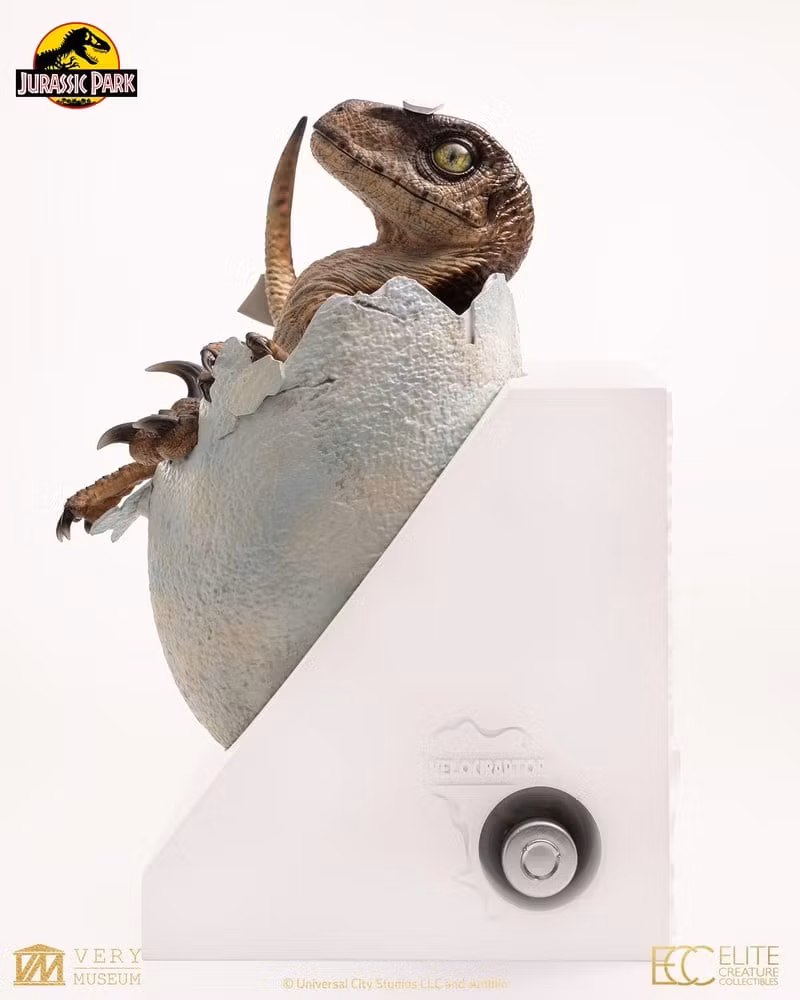 Jurassic Park Replica Bust Velociraptor Hatching Egg