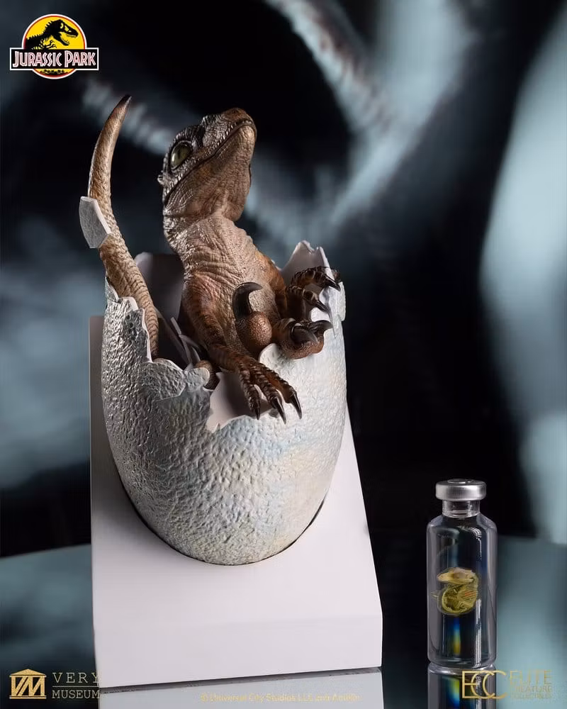 Jurassic Park Replica Bust Velociraptor Hatching Egg