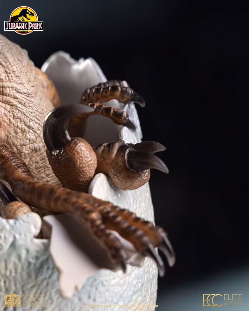 Jurassic Park Replica Bust Velociraptor Hatching Egg