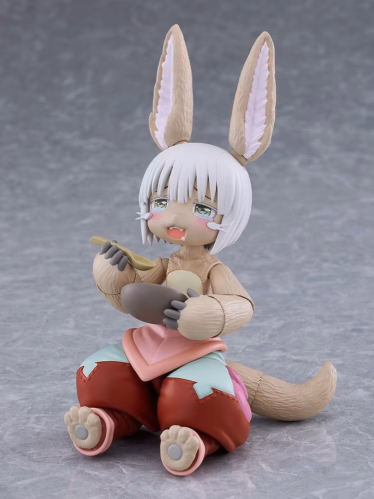 Made in Abyss: The Golden City of the Scorching Sun Figma Nanachi Action Figure