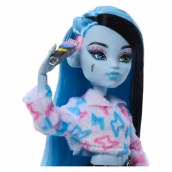 Monster High Self-Scare Secrets Doll Cleo De Nile